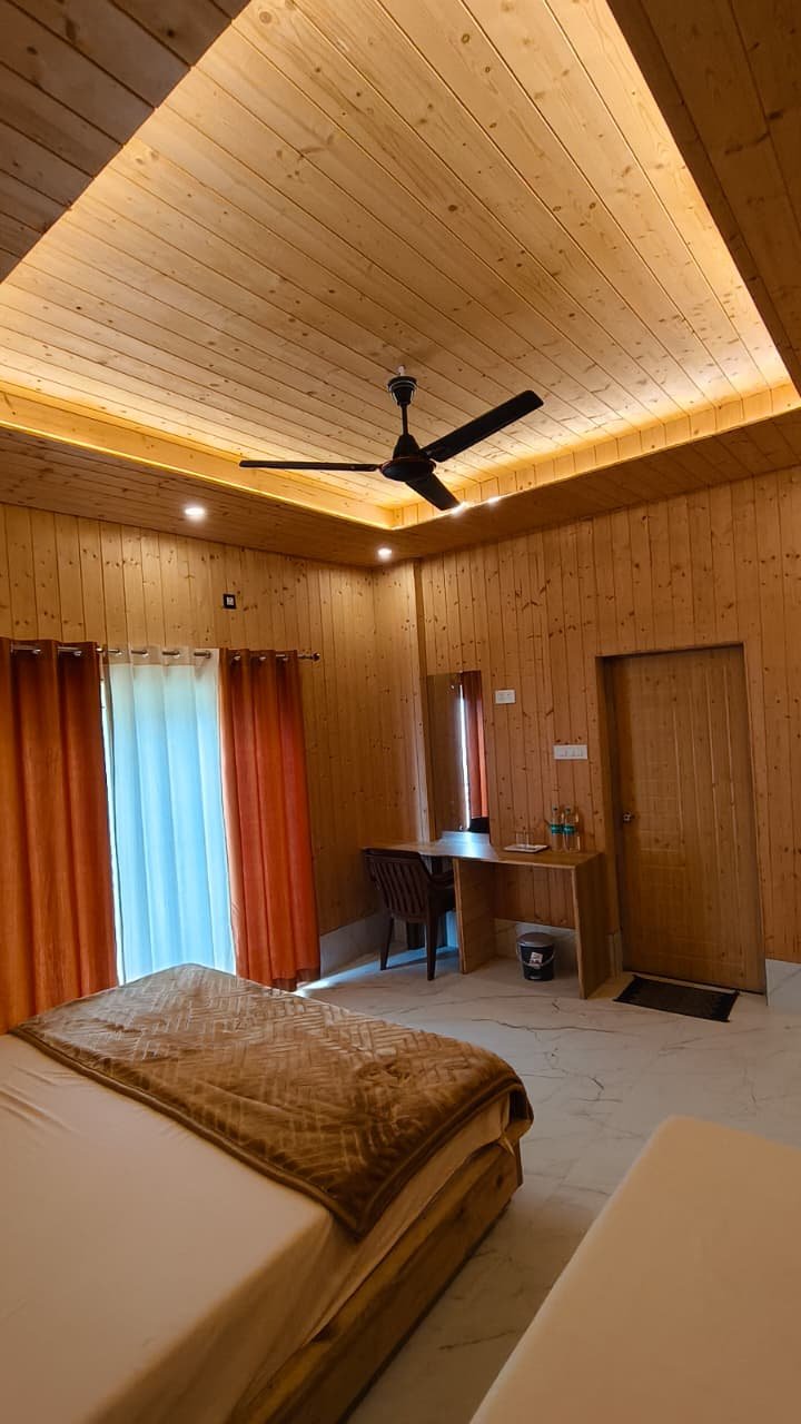 Courtyard and garden area — Hotel Dhangauri Uttarkashi